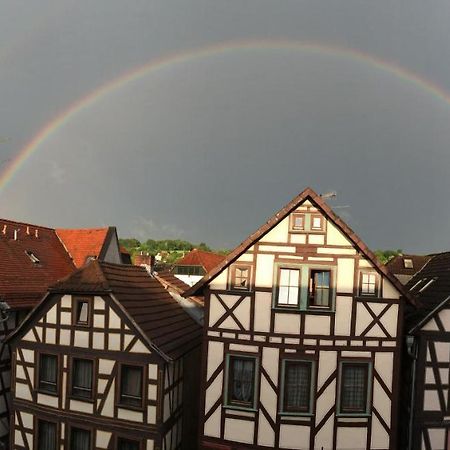 Hotel Im Hochzeitshaus Schotten Bagian luar foto