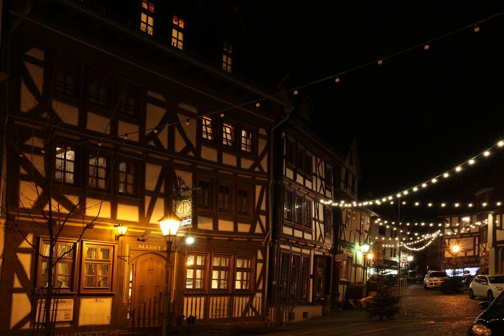 Hotel Im Hochzeitshaus Schotten Bagian luar foto